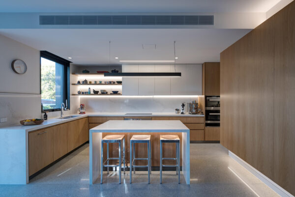 iEnergi - Kitchen Bulkhead